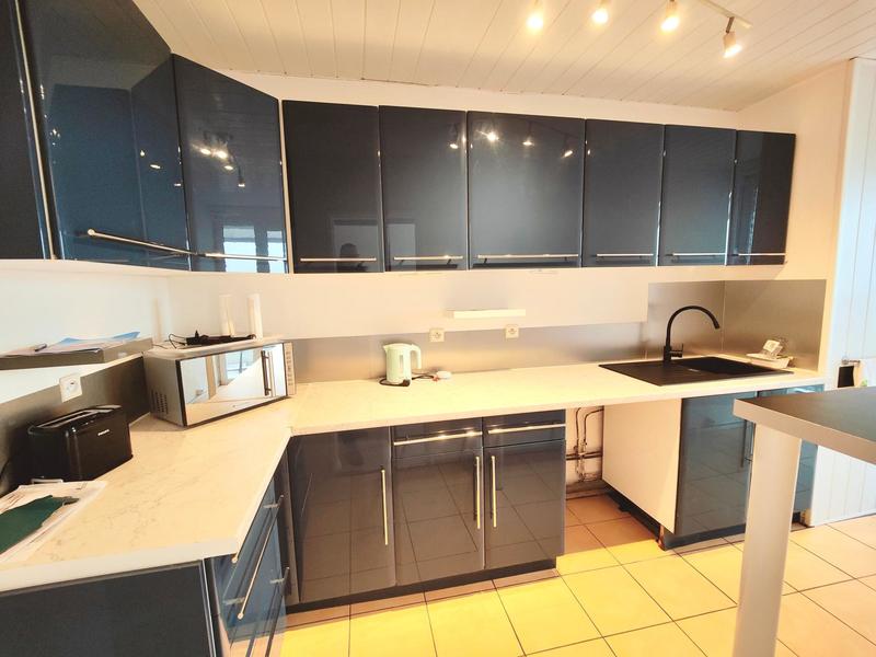 Appartement - 75 m² - 4 pièces