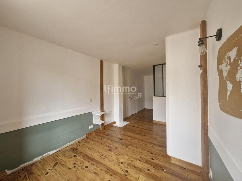 Maison de village - 105 m² - 5 pièces