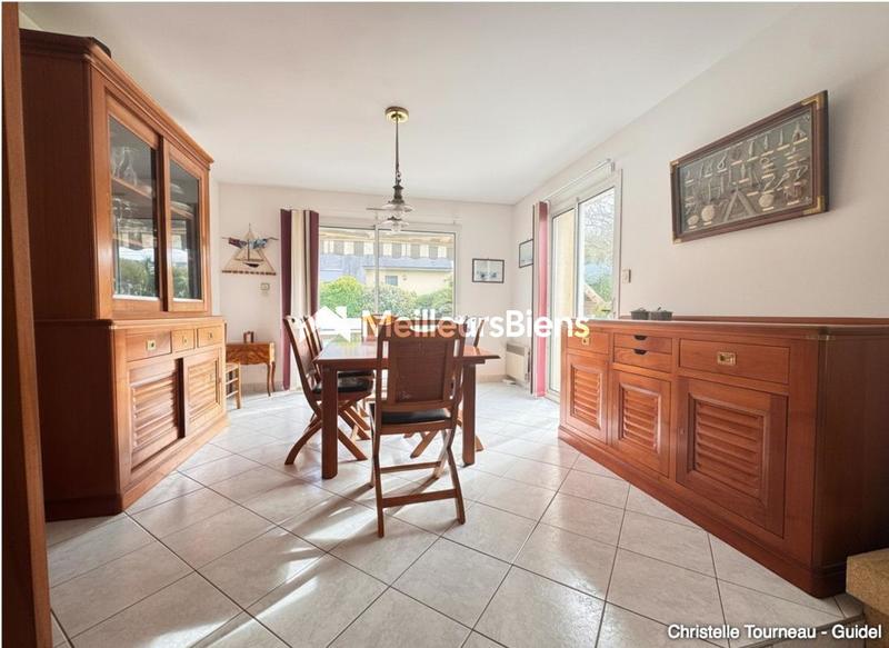 Maison - 130 m² - 6 pièces