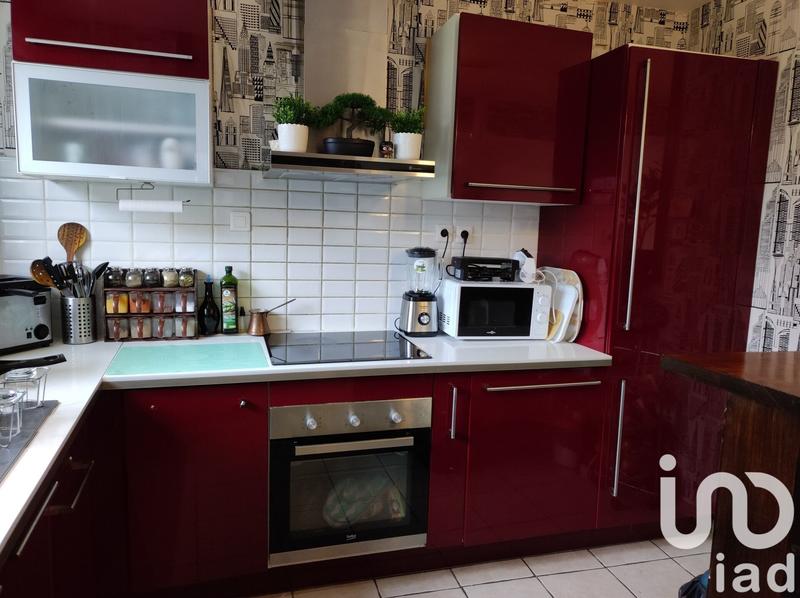 Maison - 94 m² - 5 pièces