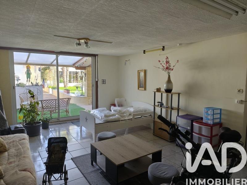 Maison - 104 m² - 4 pièces