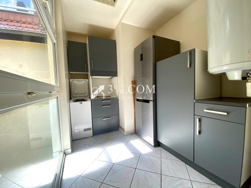 Appartement - 90 m² - 3 pièces