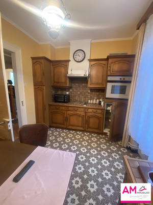 Maison - 82 m² - 5 pièces