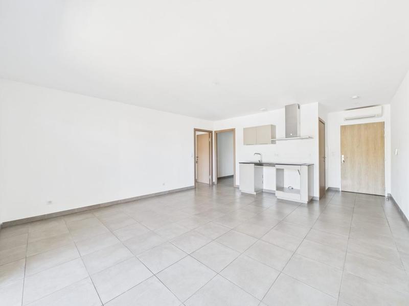 Appartement - 76 m² - 3 pièces