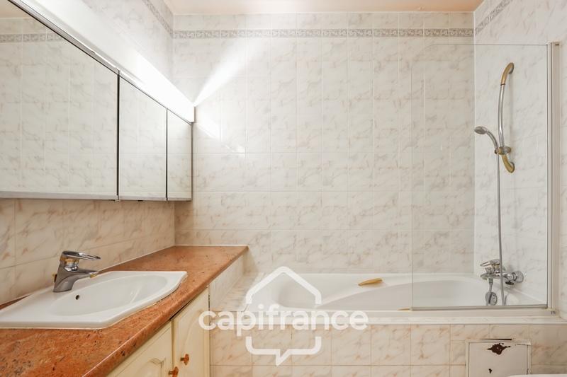 Appartement - 145 m² - 5 pièces