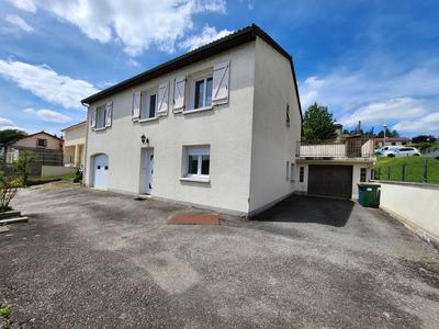 Maison - 121 m² - 6 pièces