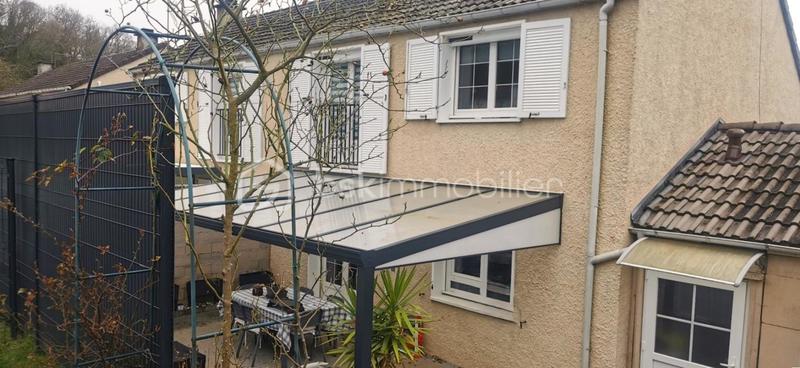 Maison - 85 m² - 4 pièces
