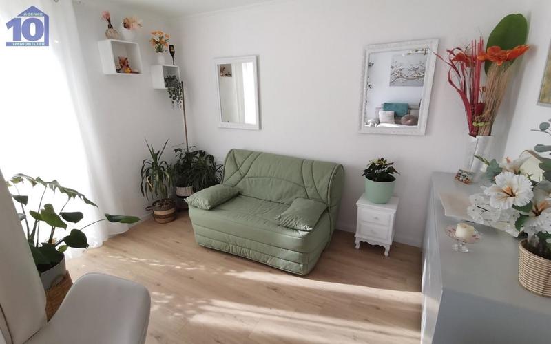 Appartement - 81 m² - 3 pièces