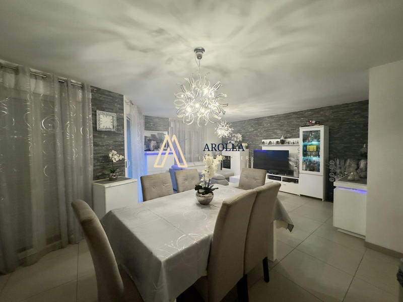 Appartement - 83 m² - 4 pièces