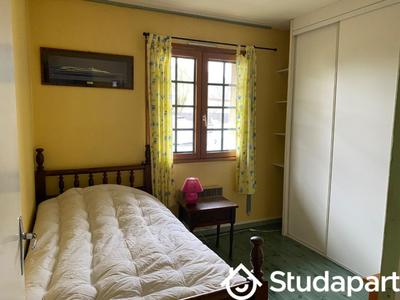 Chambre - 12 m² - 1 pièce