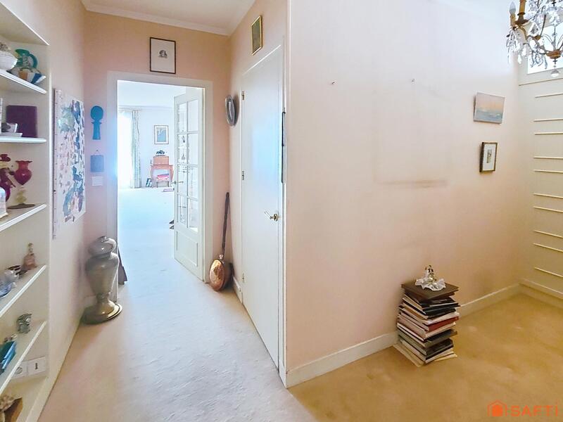 Appartement - 111 m² - 3 pièces