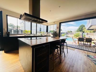 Maison - 125 m² - 4 pièces