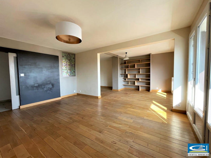 Appartement - 100 m² - 4 pièces