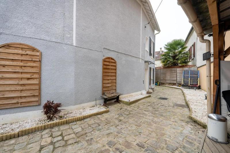 Maison de ville - 103 m² - 4 pièces