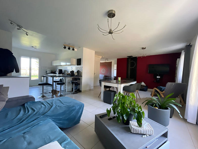 Maison - 111 m² - 6 pièces