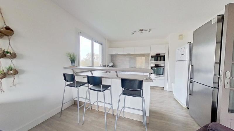 Appartement - 81 m² - 4 pièces