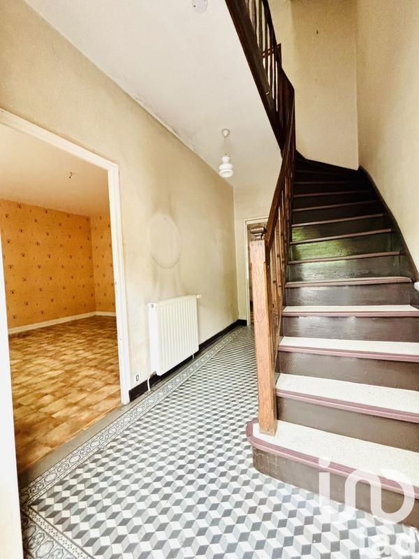 Maison - 98 m² - 5 pièces