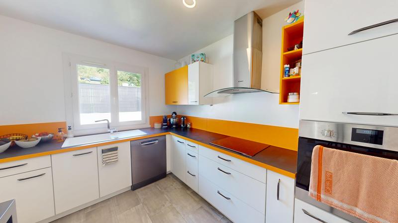 Maison - 100 m² - 5 pièces