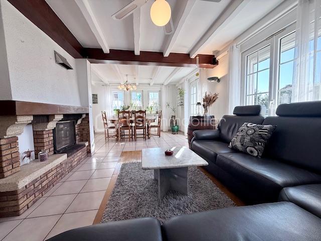 Maison - 113 m² - 5 pièces