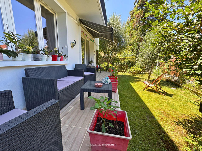 Appartement - 80 m² - 3 pièces