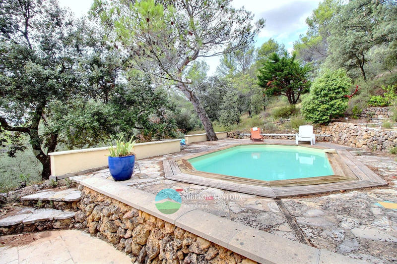 Maison - 106 m² - 4 pièces