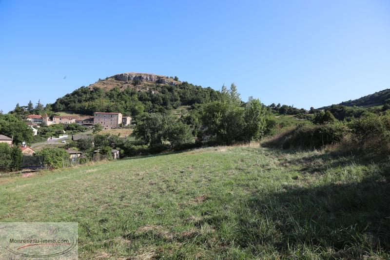 Terrain constructible - 1 280 m²