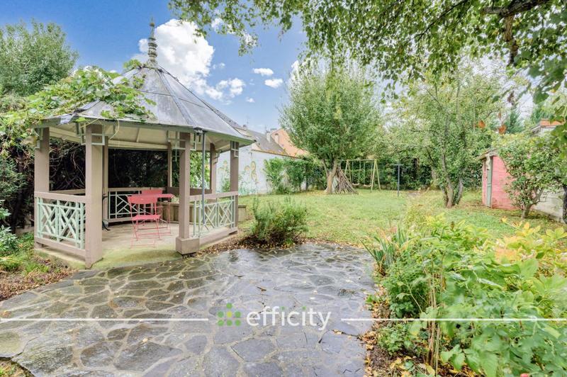 Maison - 150 m² - 6 pièces