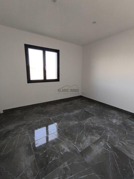 Villa - 100 m² - 4 pièces