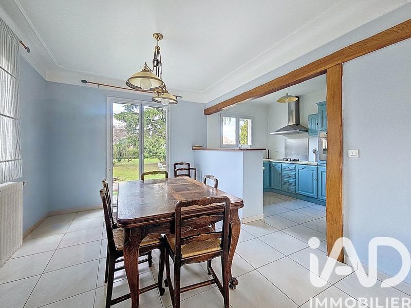 Maison - 188 m² - 9 pièces