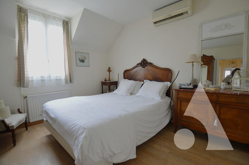 Maison - 108 m² - 5 pièces