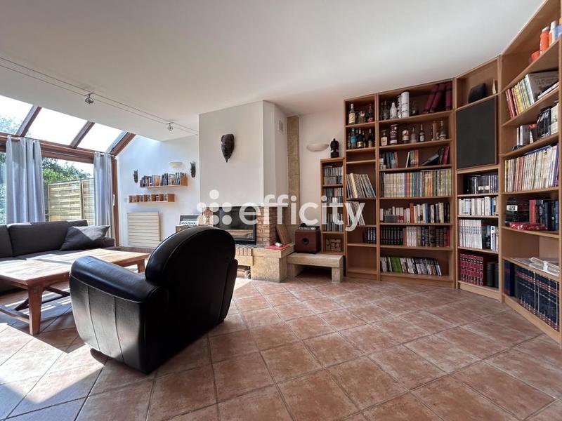 Maison - 130 m² - 4 pièces