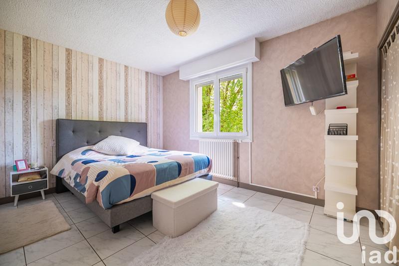 Maison - 315 m² - 10 pièces