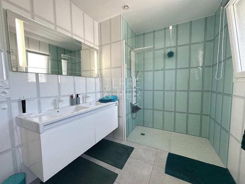 Maison - 105 m² - 4 pièces