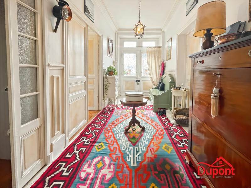 Appartement - 102 m² - 4 pièces