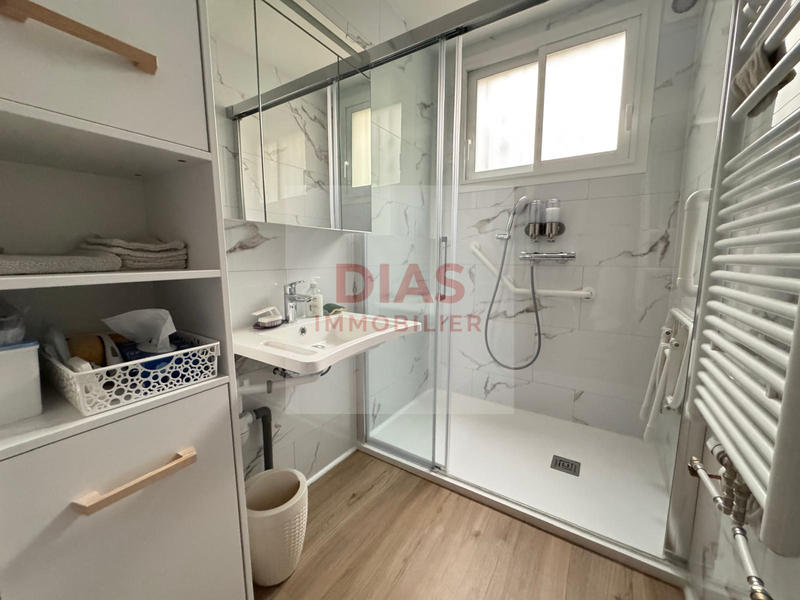 Maison - 155 m² - 1 pièce