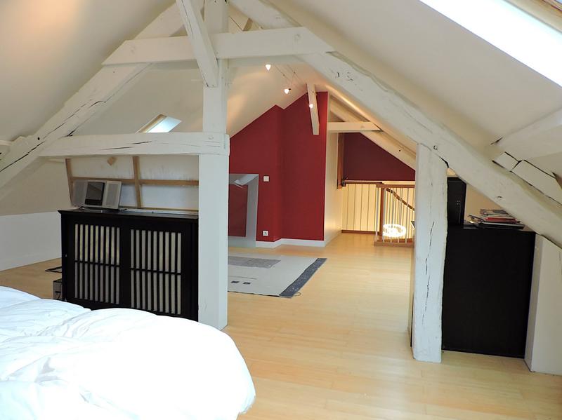 Maison - 329 m² - 12 pièces