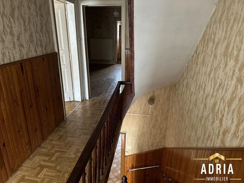 Maison - 127 m² - 5 pièces