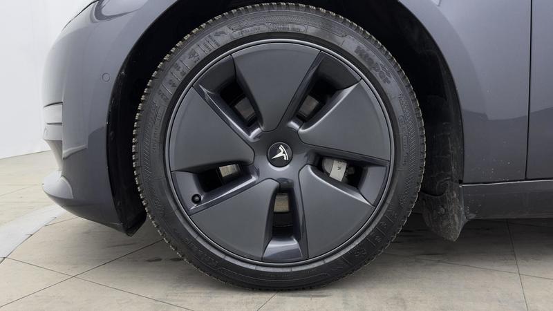 Tesla Model 3 Long Range Dual Motor Awd