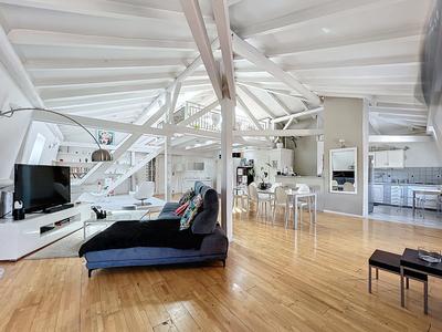 Appartement - 168 m² - 5 pièces