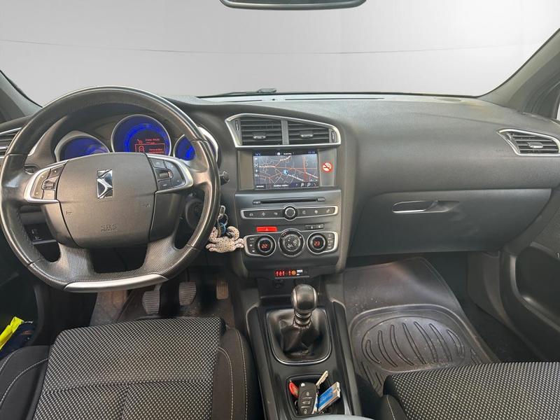 Ds Ds 4 Bluehdi 120 Ch Connected Chic