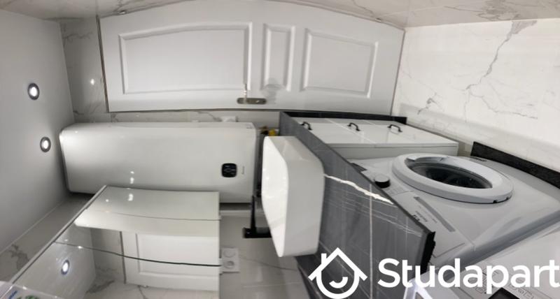 Chambre - 9 m² - 1 pièce