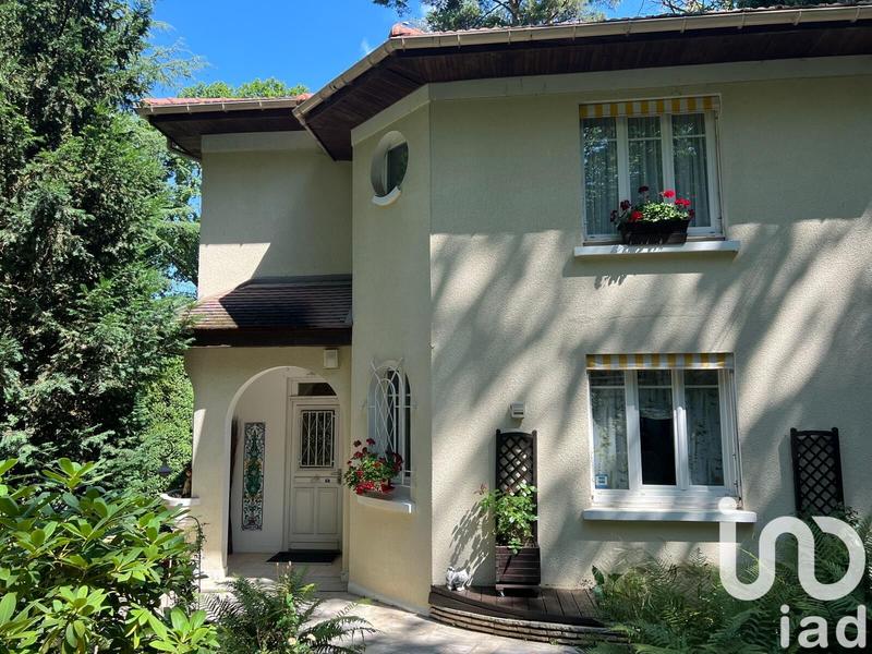 Maison - 160 m² - 5 pièces