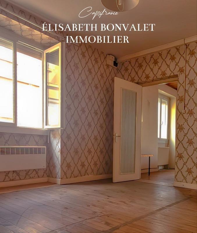 Corps de ferme - 560 m² - 4 pièces