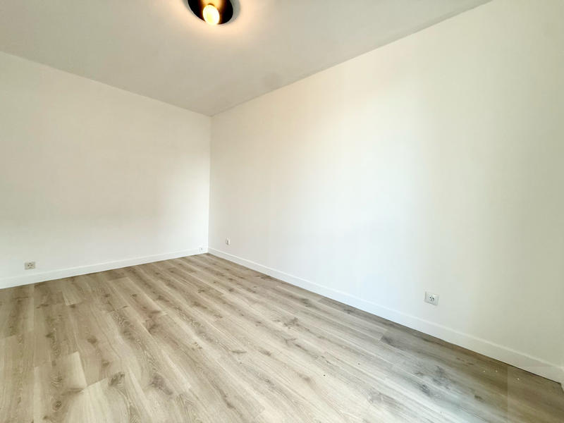 Appartement - 67 m² - 1 pièce