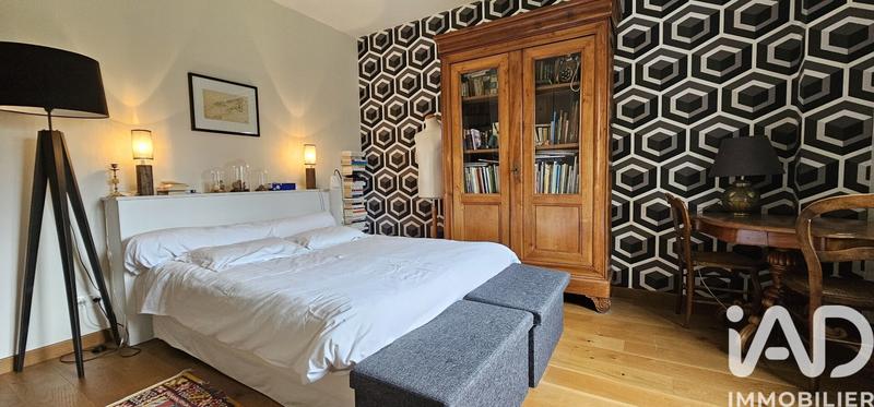 Maison - 290 m² - 7 pièces