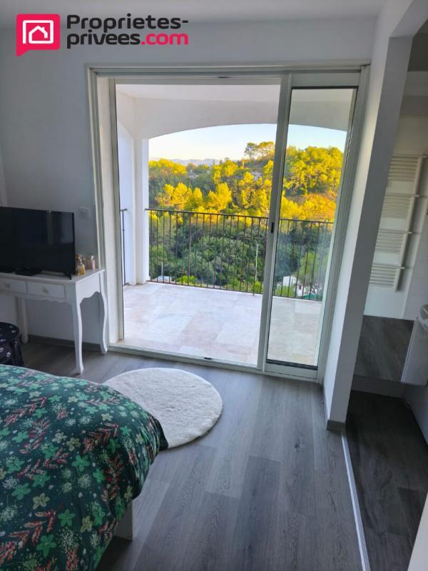 Villa - 160 m² - 6 pièces