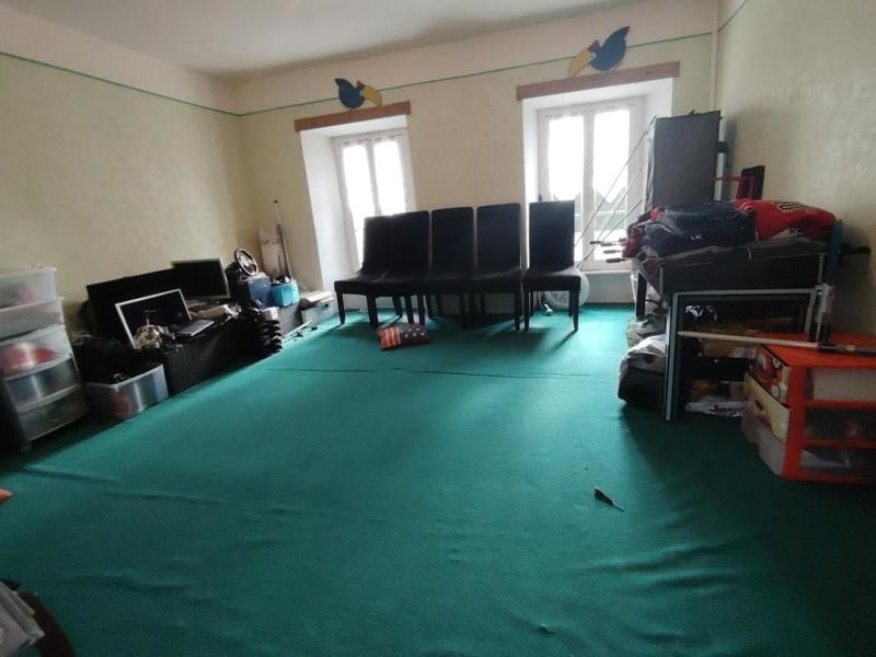 Maison - 225 m² - 10 pièces