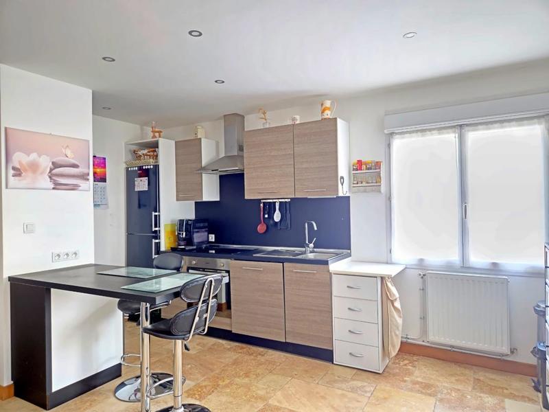 Maison - 140 m² - 5 pièces