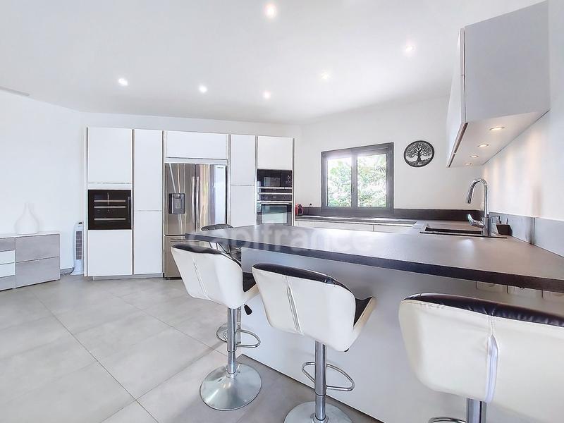 Villa - 128 m² - 4 pièces