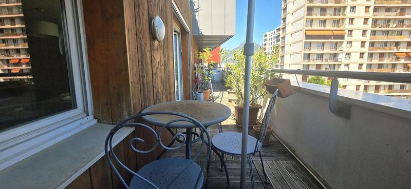 Appartement - 72 m² - 3 pièces